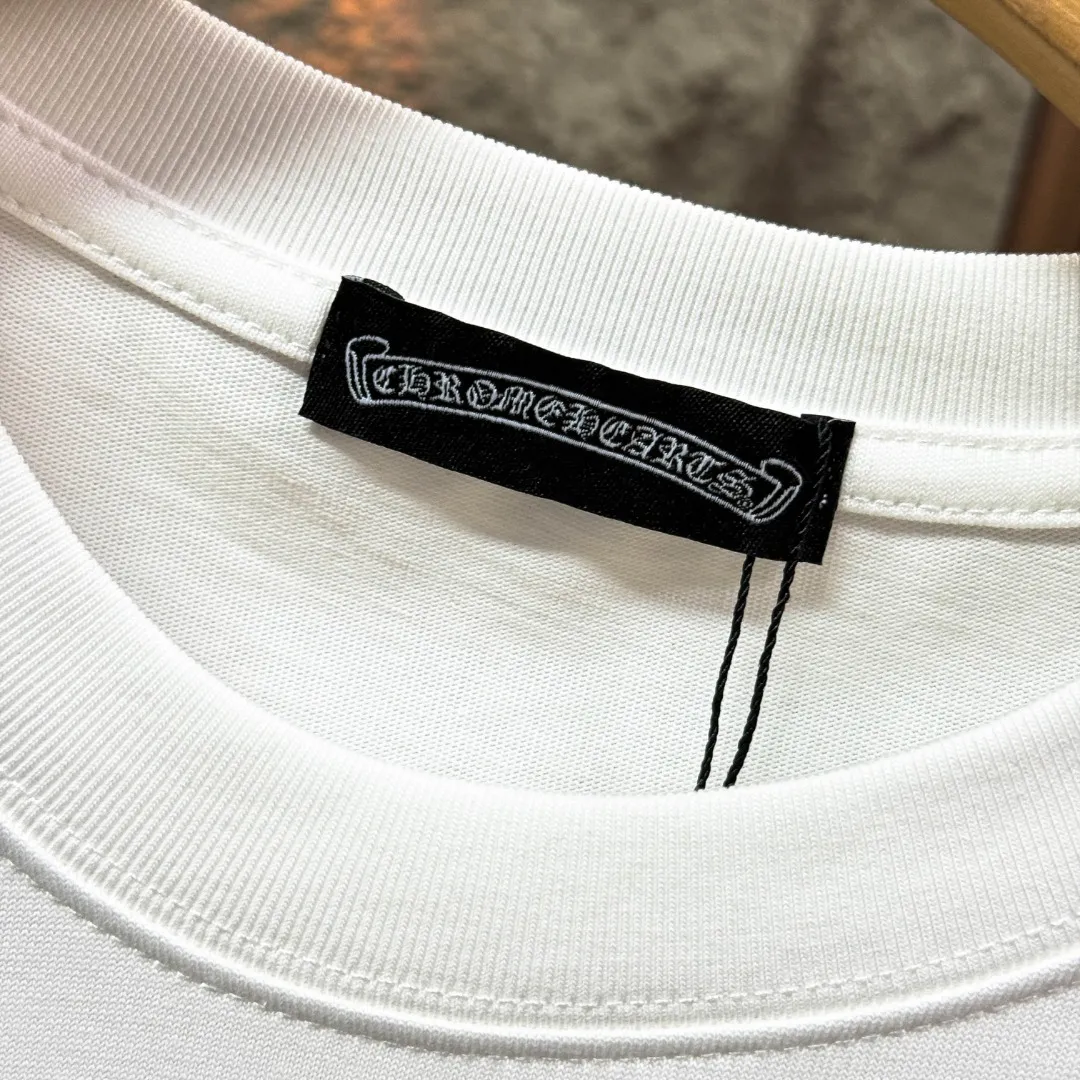 P170 Chrome Hearts* Chrome Hearts are made of 320g double yarn fabric, 1*1 Solona rib, imported digital front and rear white ink direct injection, loose version, same style for men and women. Color: Black White Size: XS S M L